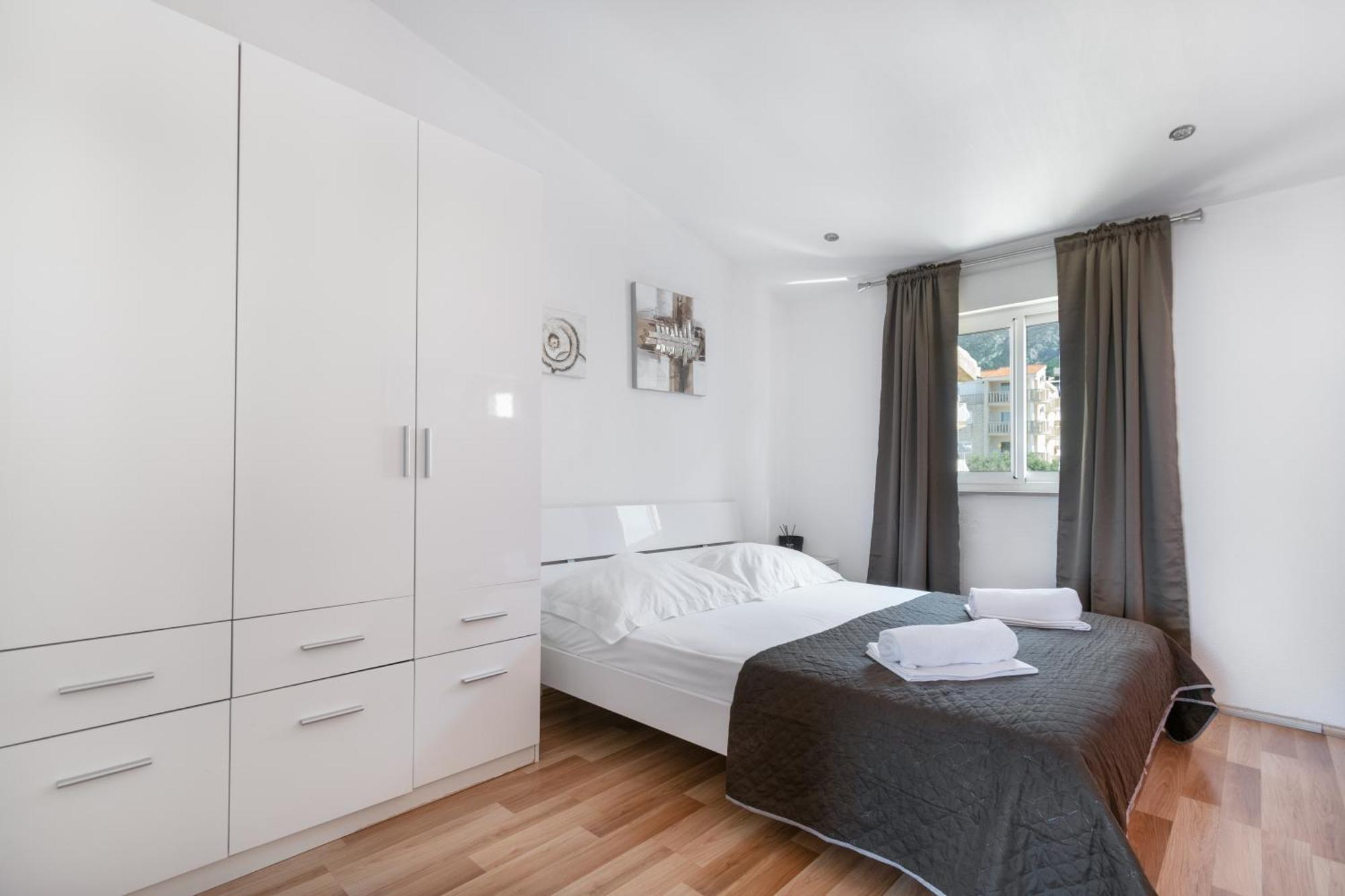 Apartment Makarska City Apartment *